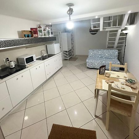 那不勒斯Casa Della Felicita别墅 外观 照片