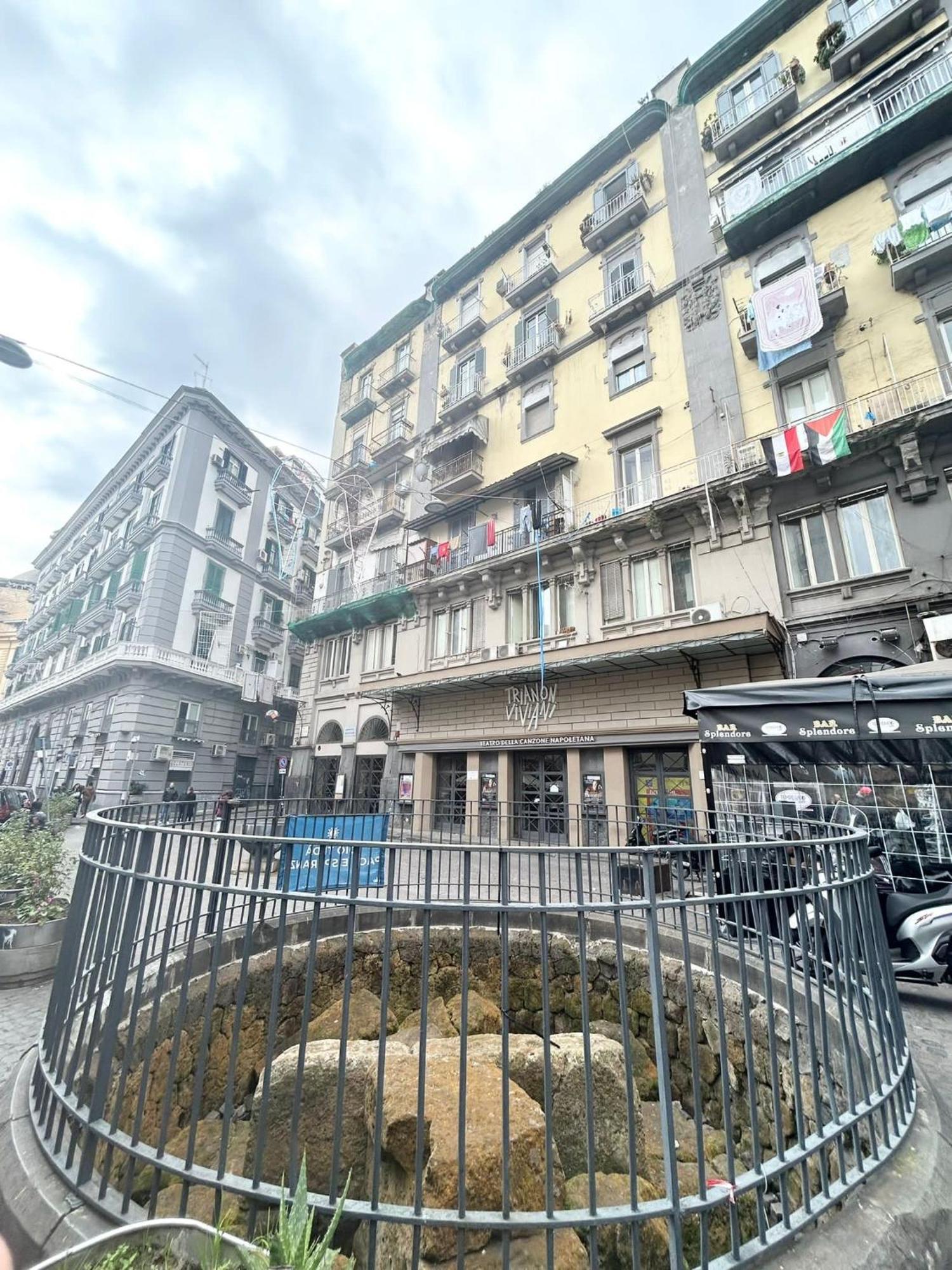 那不勒斯Casa Della Felicita别墅 外观 照片